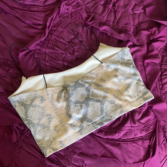 Snake skin top - Picture 4 of 5